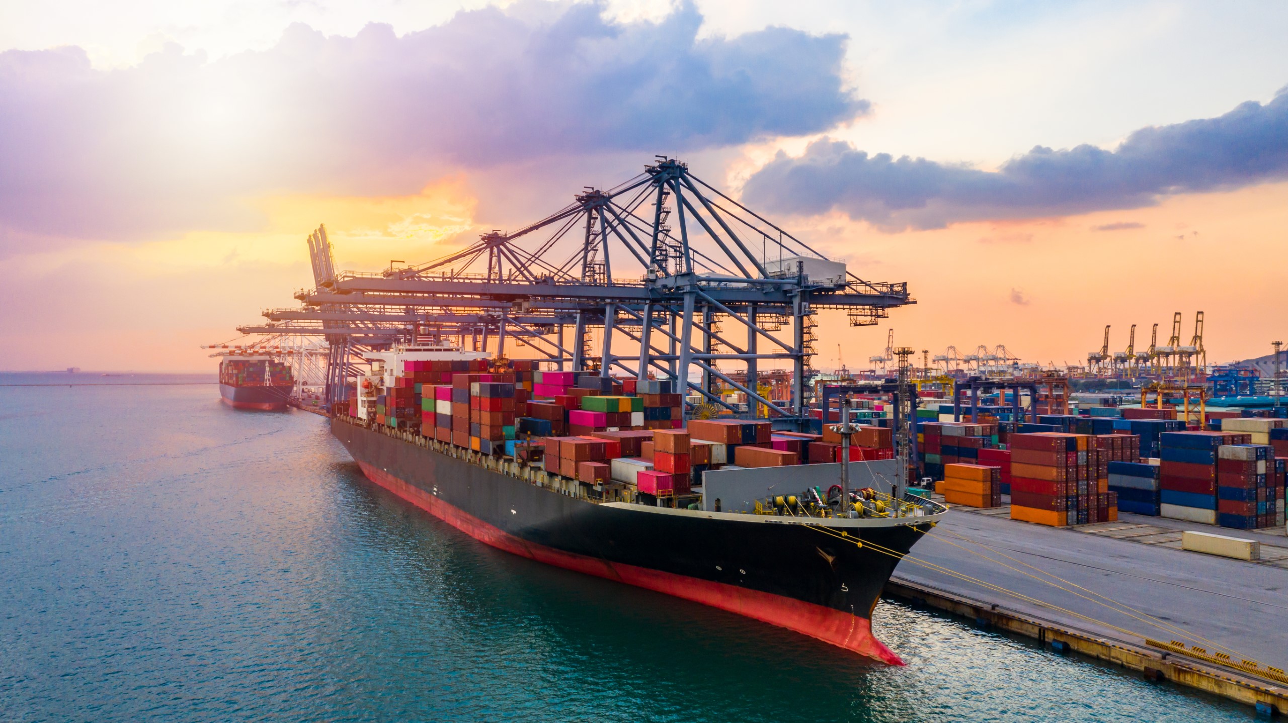 Introduction to Supply Chain Finance (SCF) and Its Benefits for Exporters 